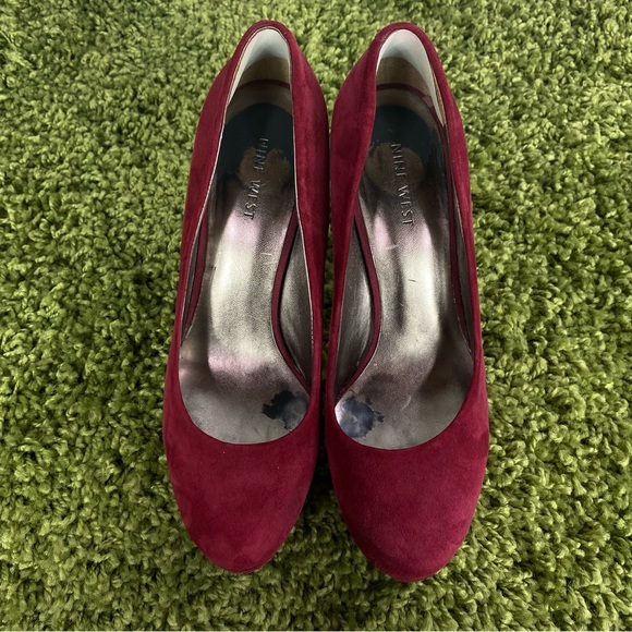 Nine West Red Suede Platform Pumps 7.5M - Picture 5 of 10